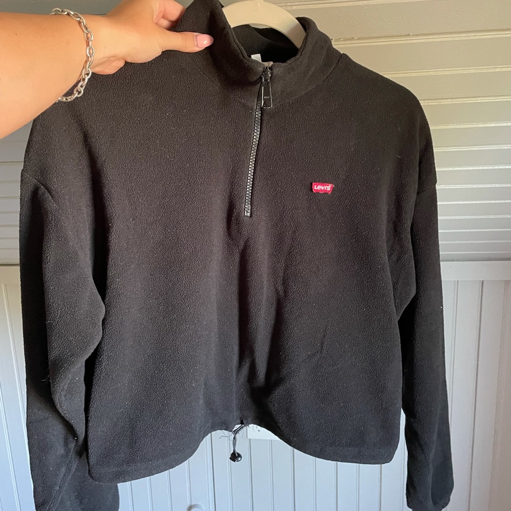 Cropped Levi Fleece